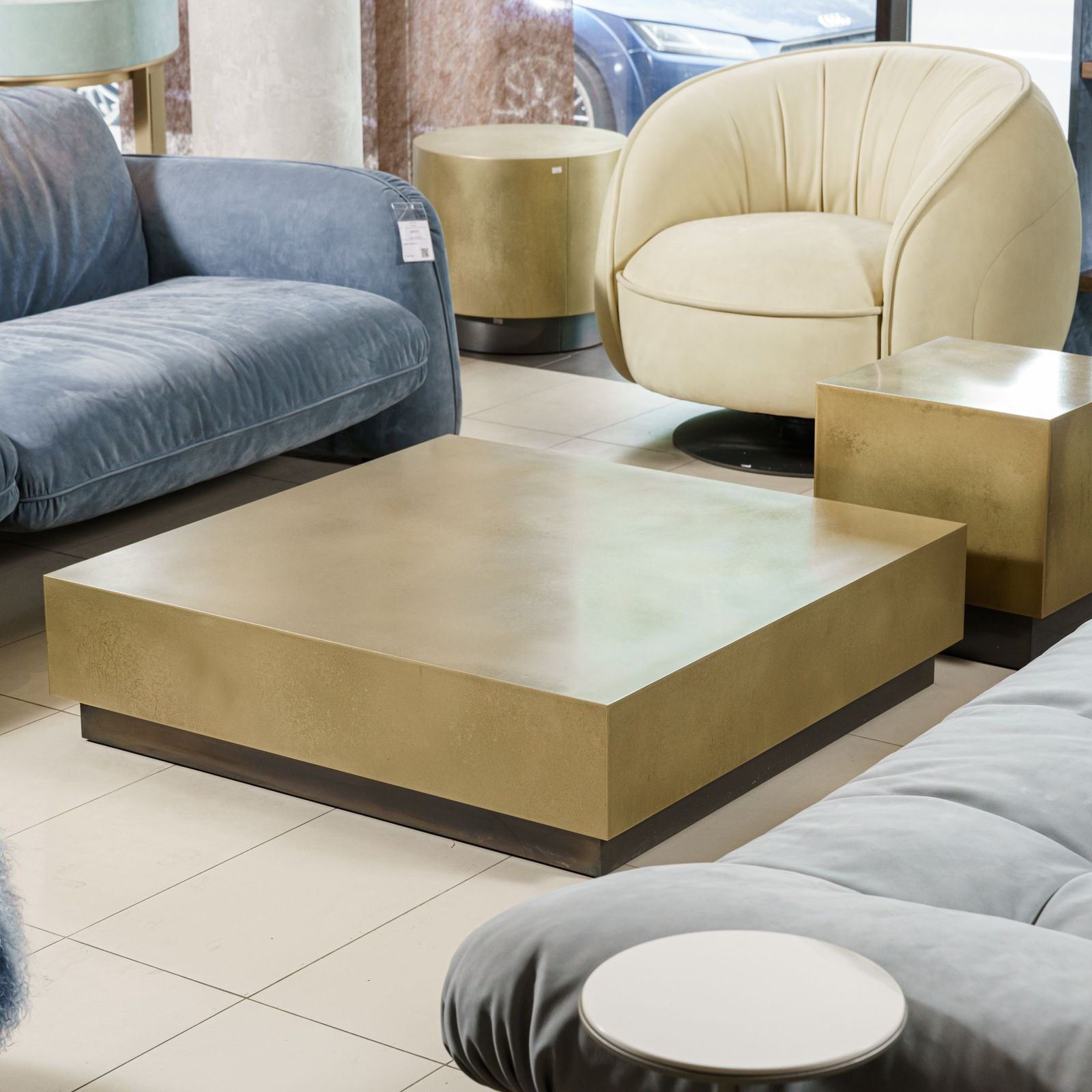 Baxter Журнальный столик Loren Square от Baxter — в интерьере