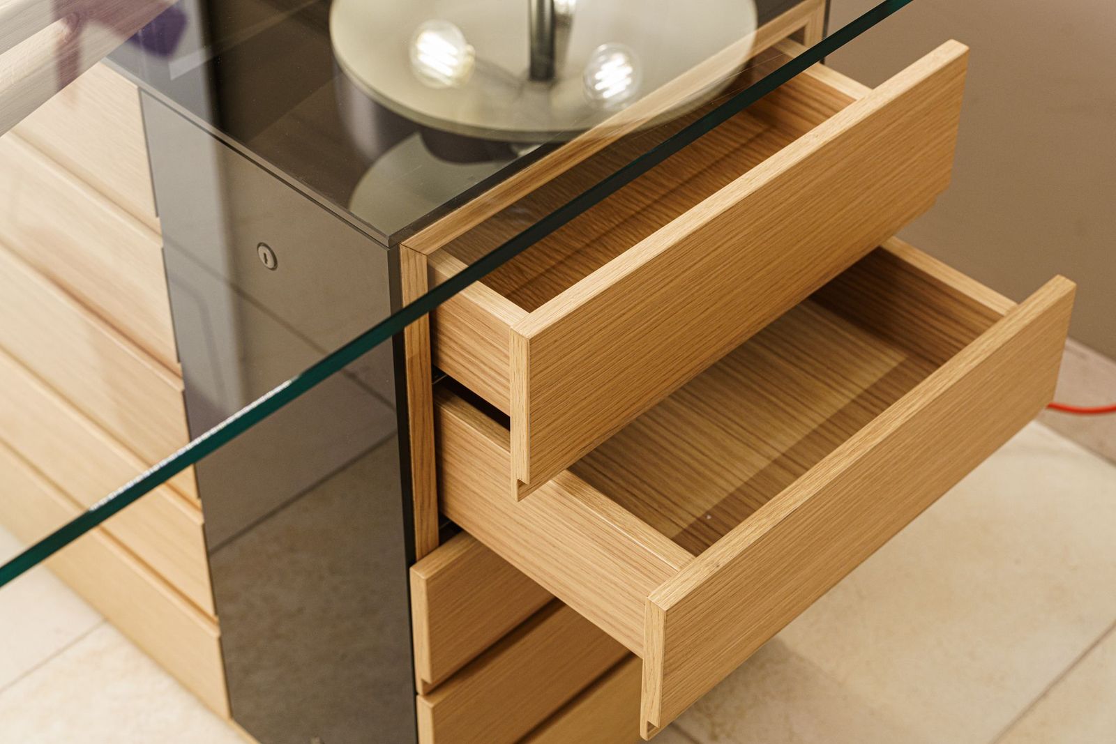 Zanotta Письменный стол Cavour Natural Oak от Zanotta — в интерьере
