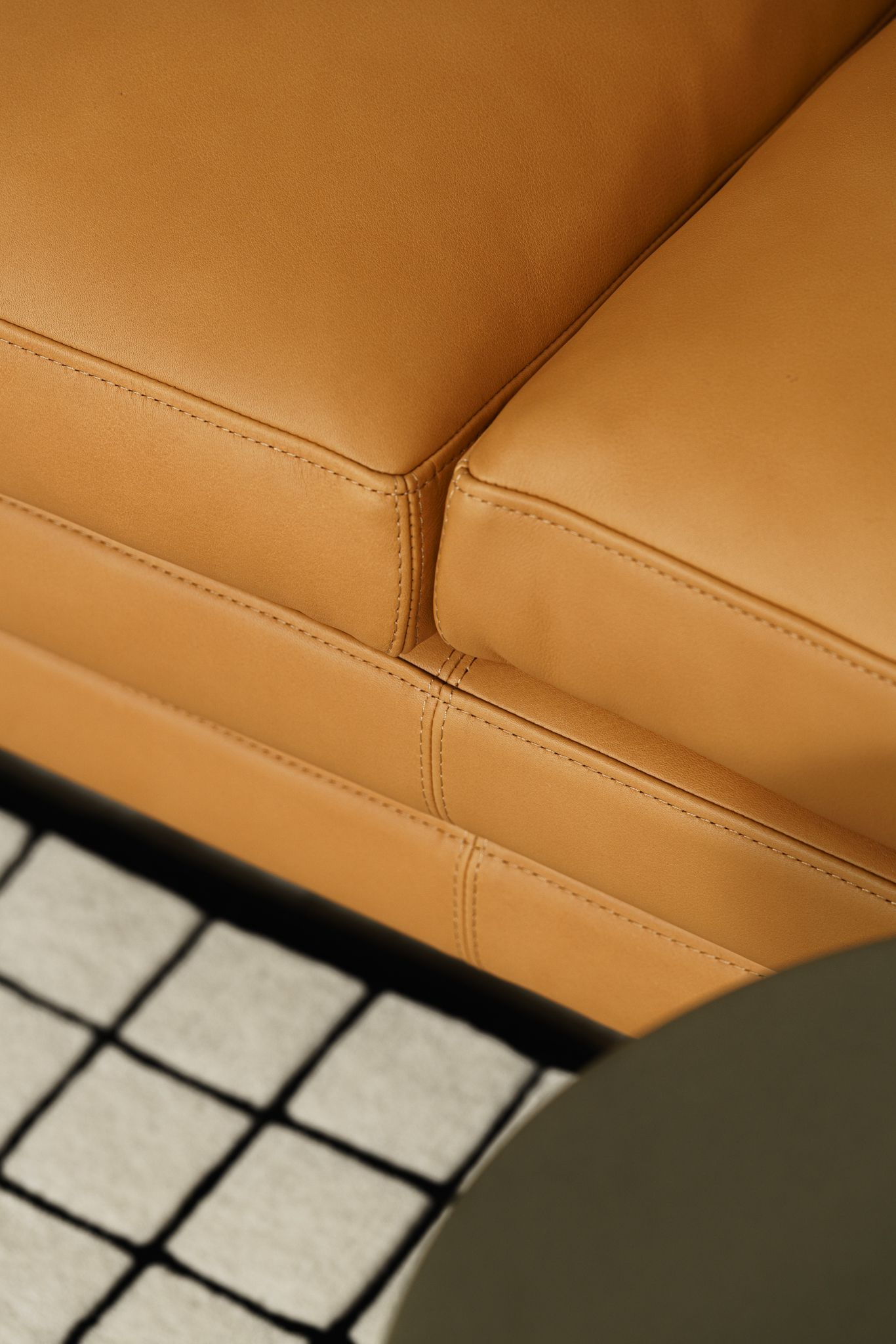 Zanotta Диван William leather от Zanotta — в интерьере