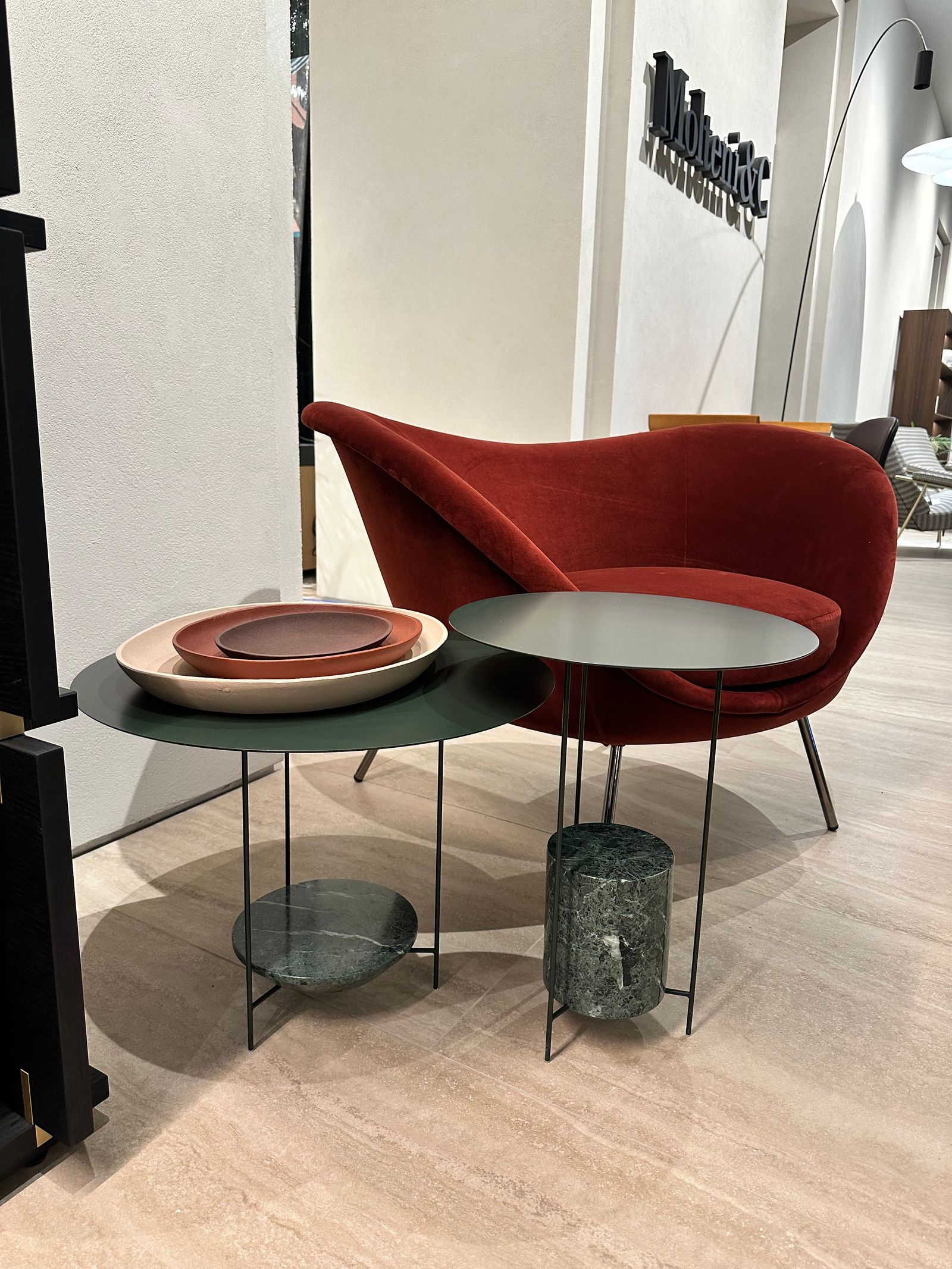 Molteni&C Журнальный столик Panna Cotta d40 от Molteni & C — в интерьере