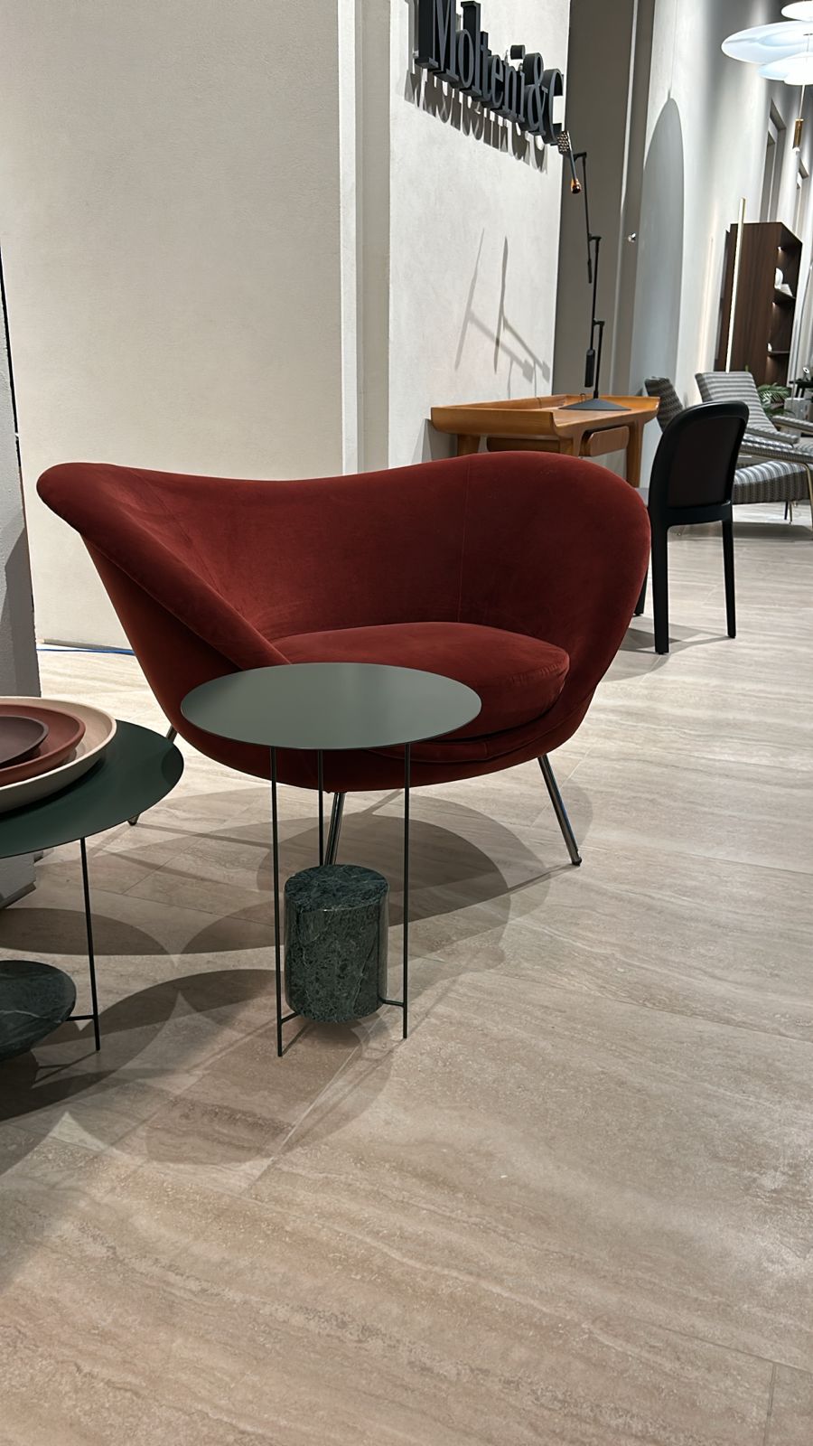 Molteni&C Журнальный столик Panna Cotta d40 от Molteni & C — в интерьере