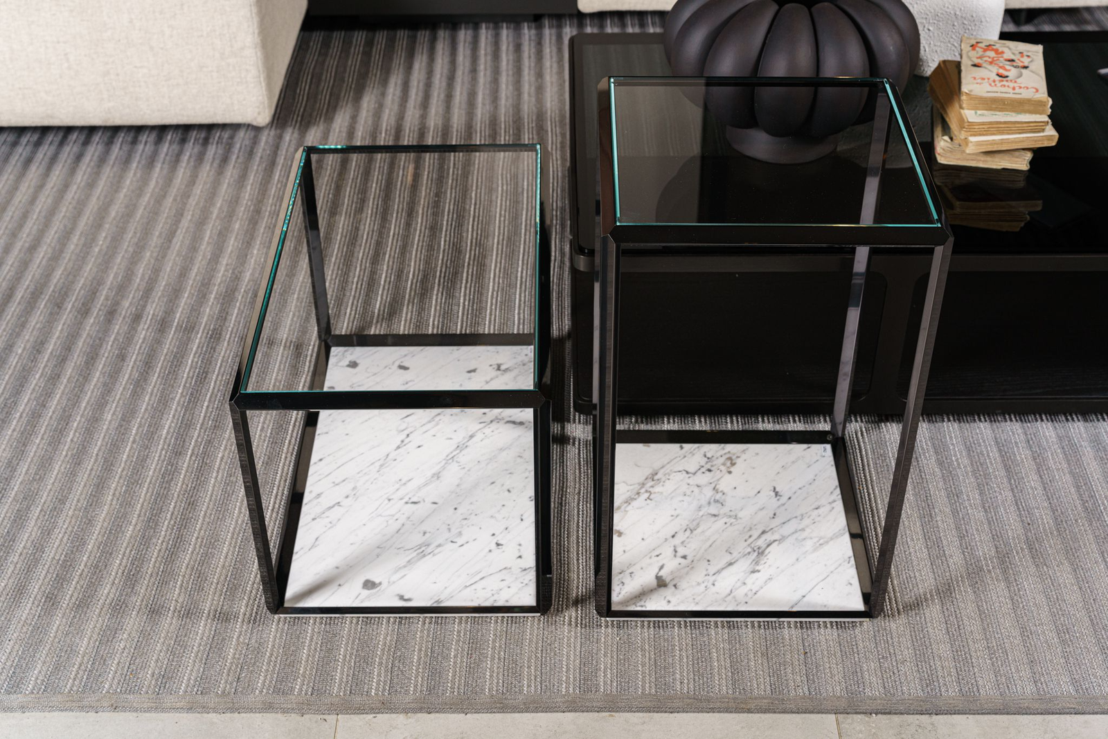 Molteni&C Журнальный столик 45° GXT3 от Molteni & C — в интерьере