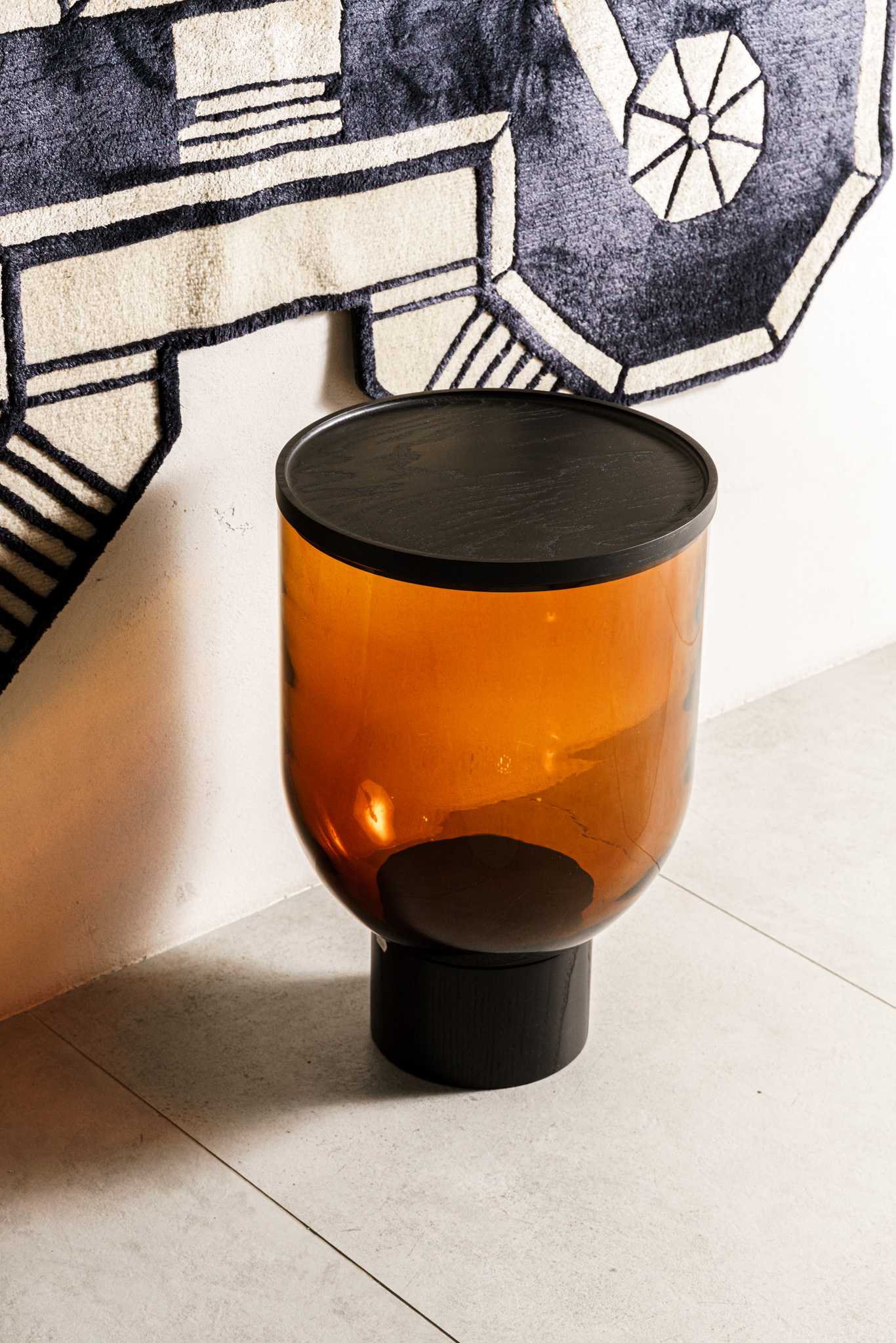 Miniforms Журнальный столик Mastea Amber от Miniforms — в интерьере