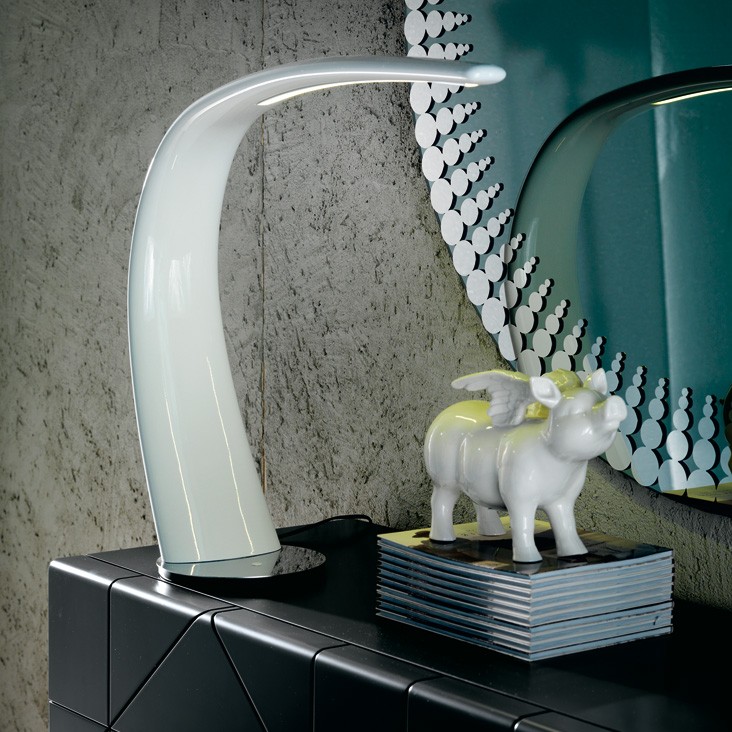 Cattelan Italia Настольная лампа Mamba от Cattelan Italia — в интерьере