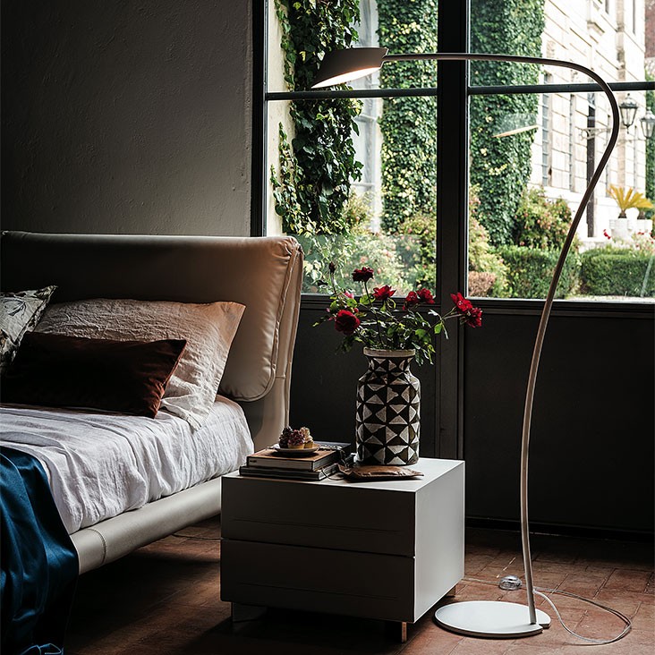 Cattelan Italia Торшер Little Flag от Cattelan Italia — в интерьере
