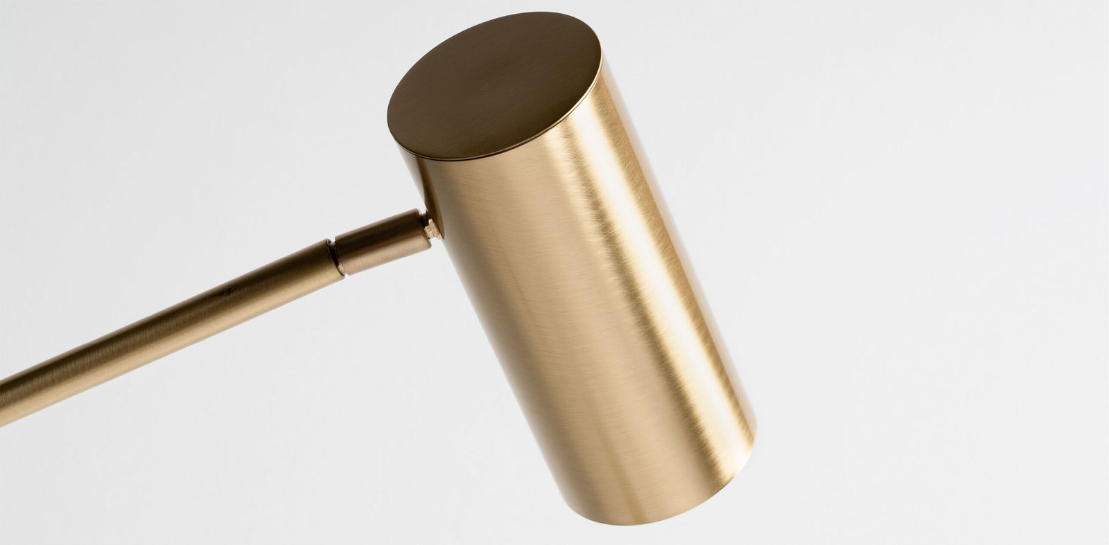 Tosconova Торшер Zeno Floor Lamp от Tosconova — в интерьере