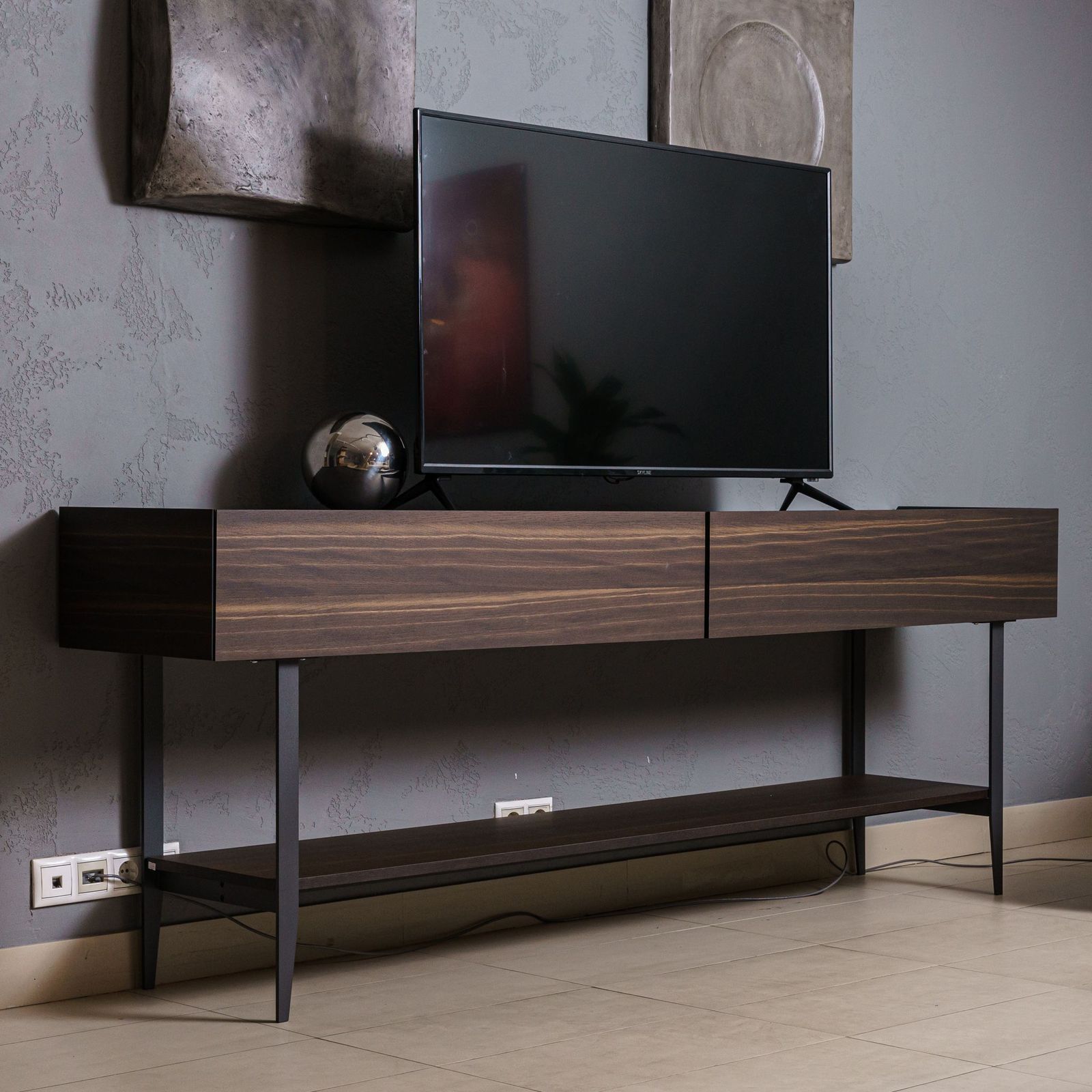Cattelan Italia Консоль высокая Horizon Rovere Bruciato от Cattelan Italia — в интерьере