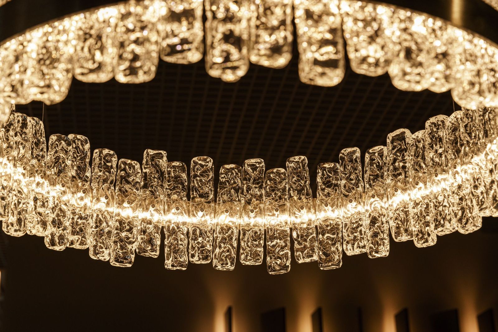 Cattelan Italia Люстра Phoenix S3 от Cattelan Italia — в интерьере