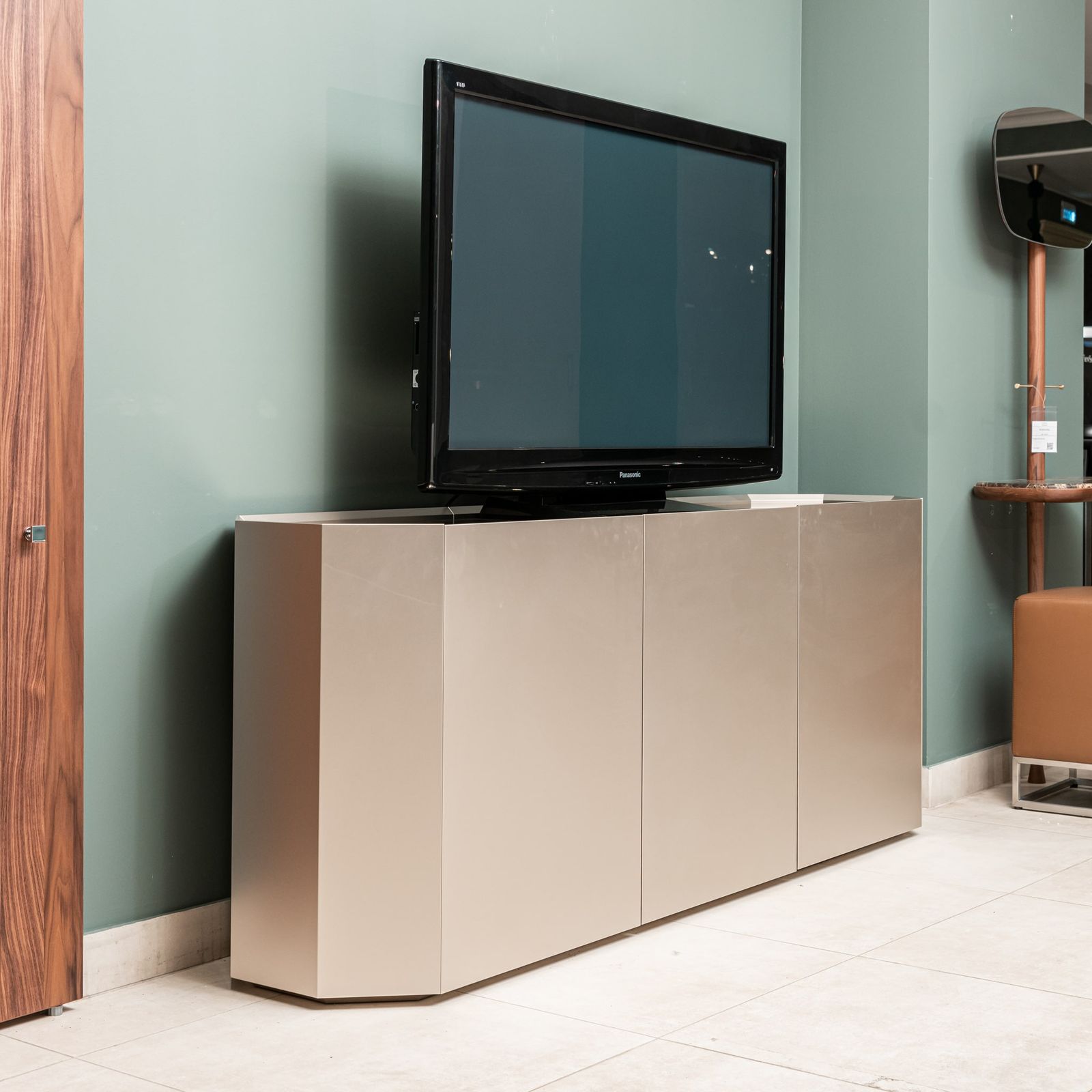 Cattelan Italia Комод Chelsea 3-75 от Cattelan Italia — в интерьере