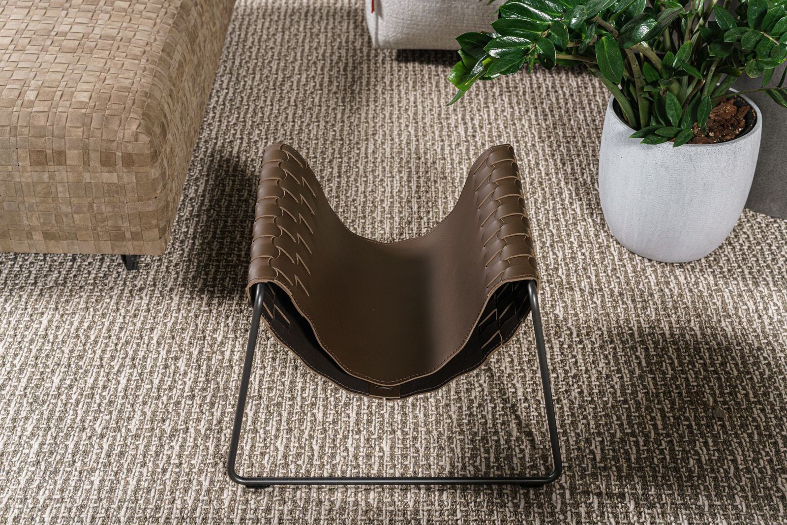 Flexform Газетница Mate от Flexform — в интерьере