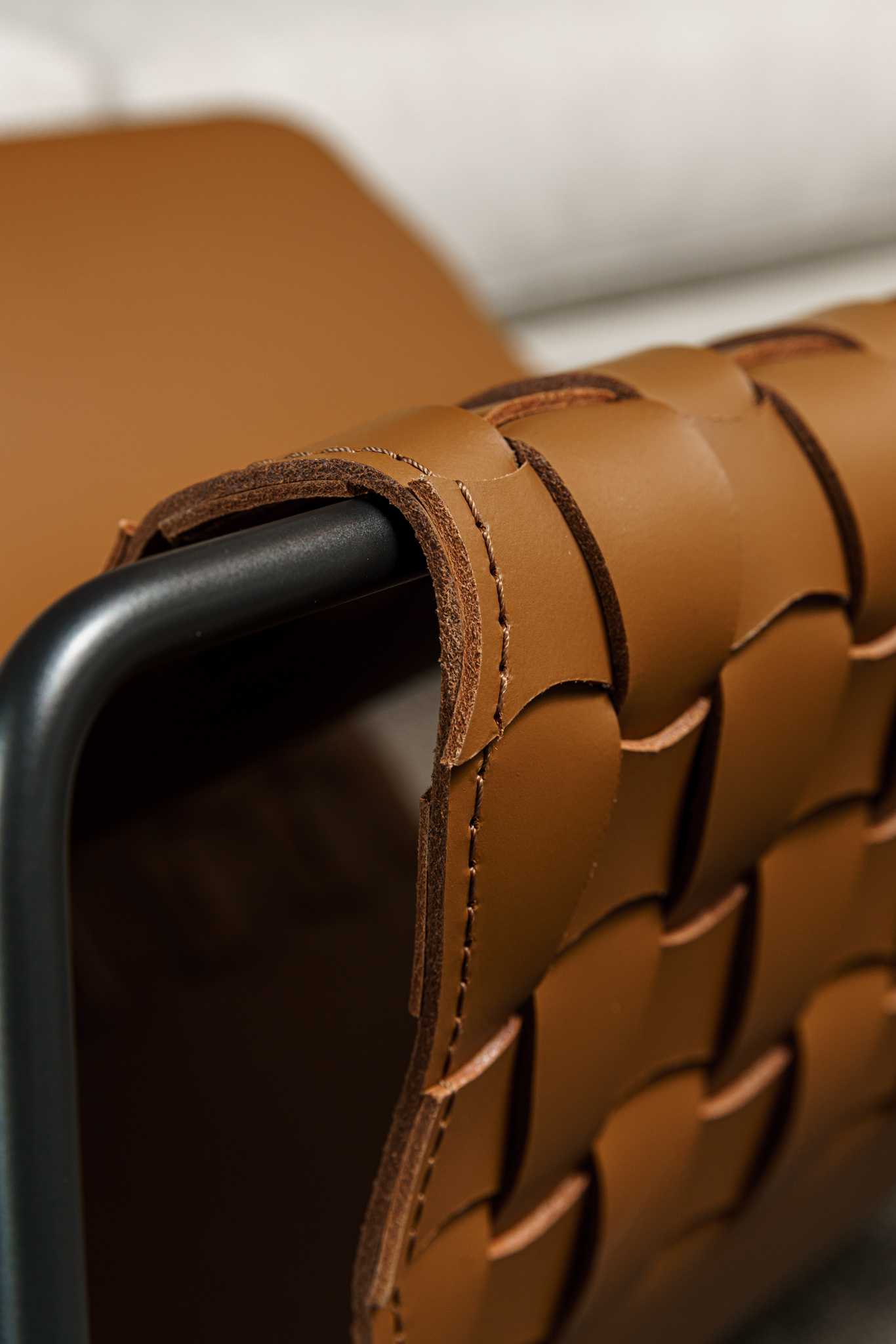 Flexform Газетница Mate от Flexform — в интерьере