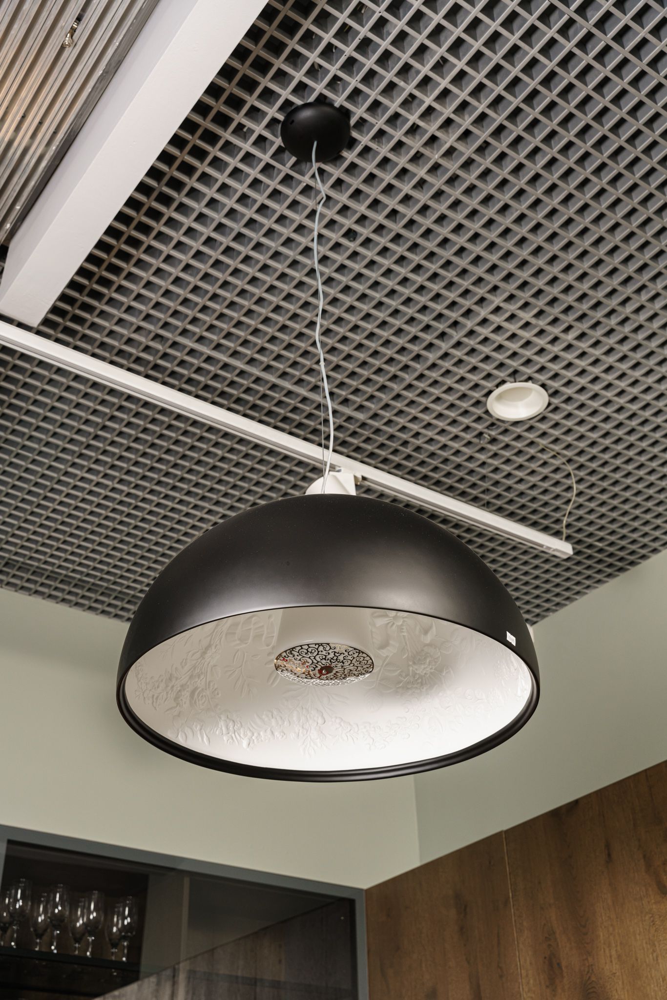 Flos Люстра Skygarden 1 matt black от Flos — в интерьере
