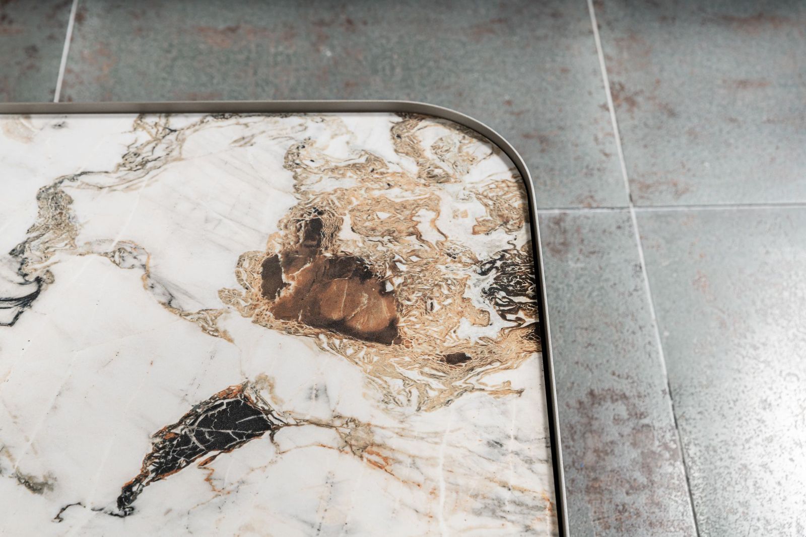 Cattelan Italia Журнальный столик Benny Keramik Square от Cattelan Italia — в интерьере