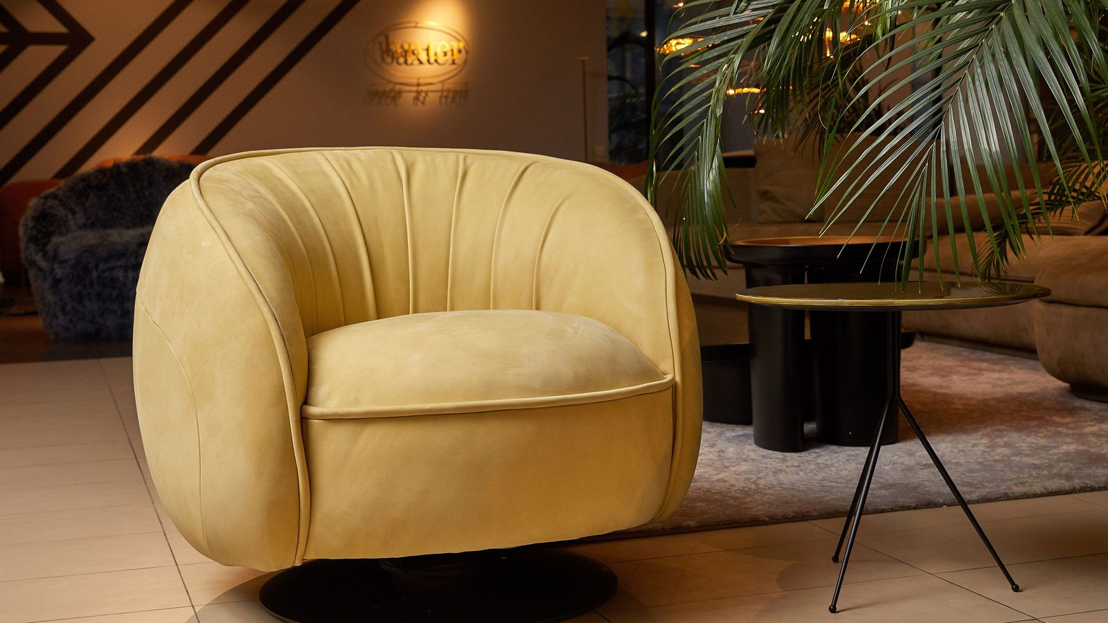 Baxter Кресло Leon K.Camomille от Baxter — в интерьере