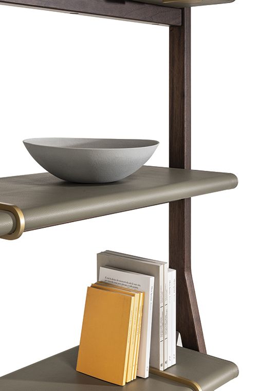 Poltrona Frau Стеллаж Ren Freestanding от Poltrona Frau — в интерьере