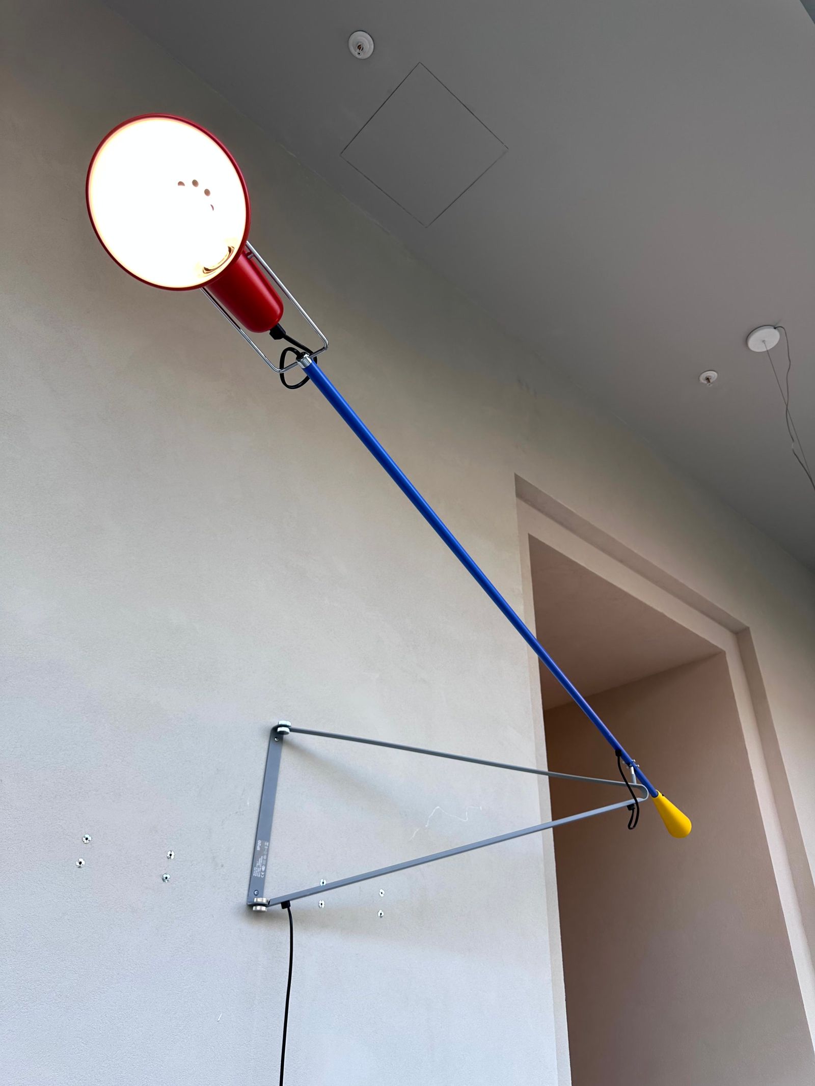 Flos Бра 265 Chromatica от Flos — в интерьере
