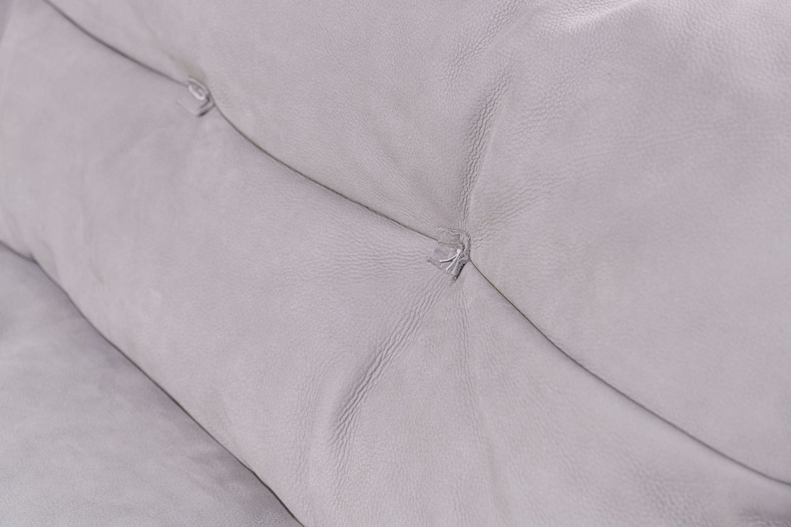 Baxter Диван двухместный Milano Light Grey cat.A от Baxter — в интерьере