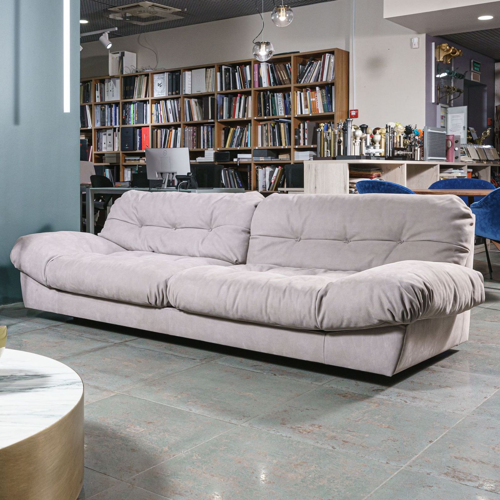 Baxter Диван двухместный Milano Light Grey cat.A от Baxter — в интерьере