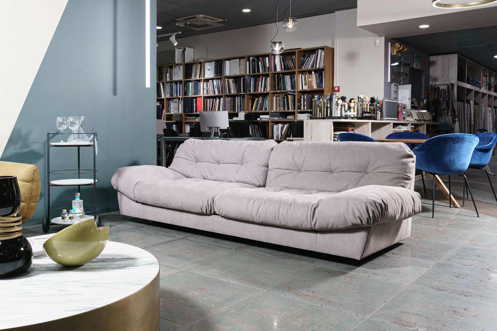Baxter Диван двухместный Milano Light Grey cat.A от Baxter — в интерьере