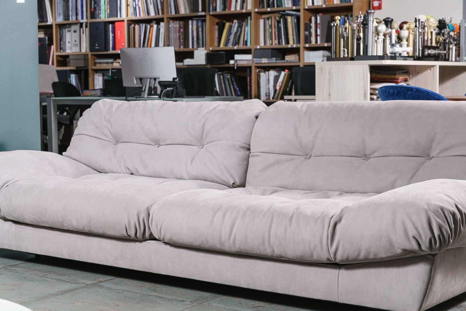 Baxter Диван двухместный Milano Light Grey cat.A от Baxter — в интерьере