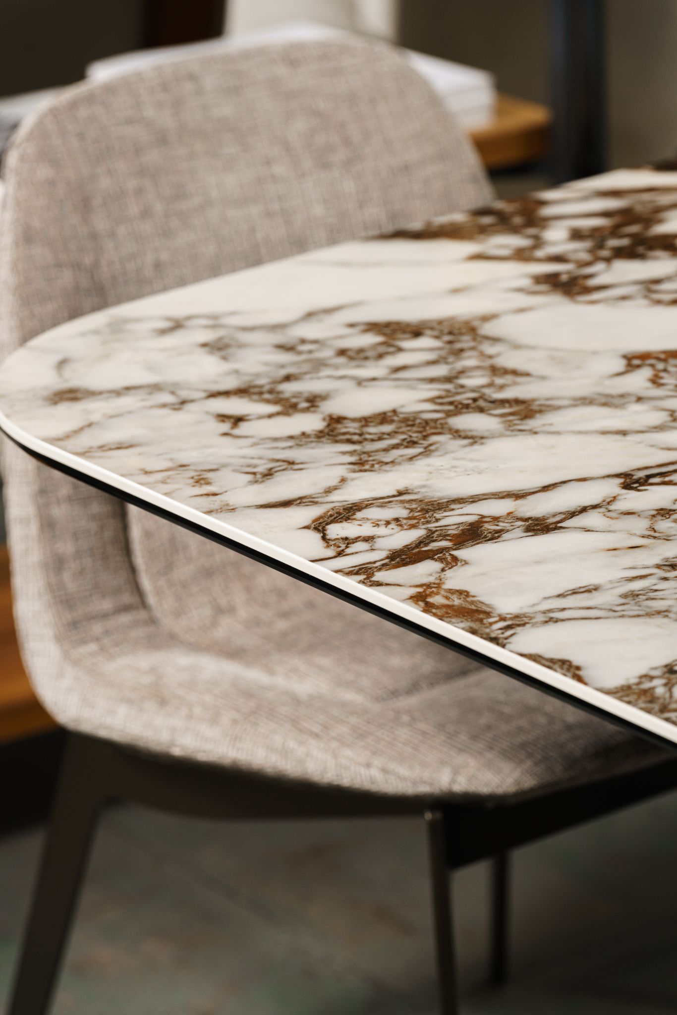 Cattelan Italia Стол Lancer от Cattelan Italia — в интерьере