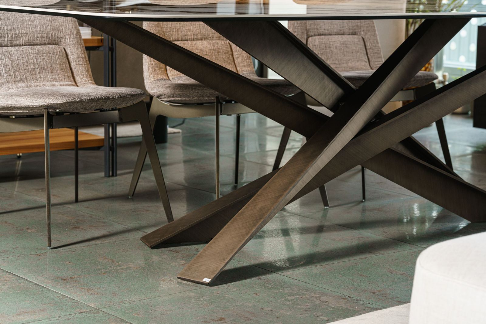 Cattelan Italia Стол Lancer от Cattelan Italia — в интерьере
