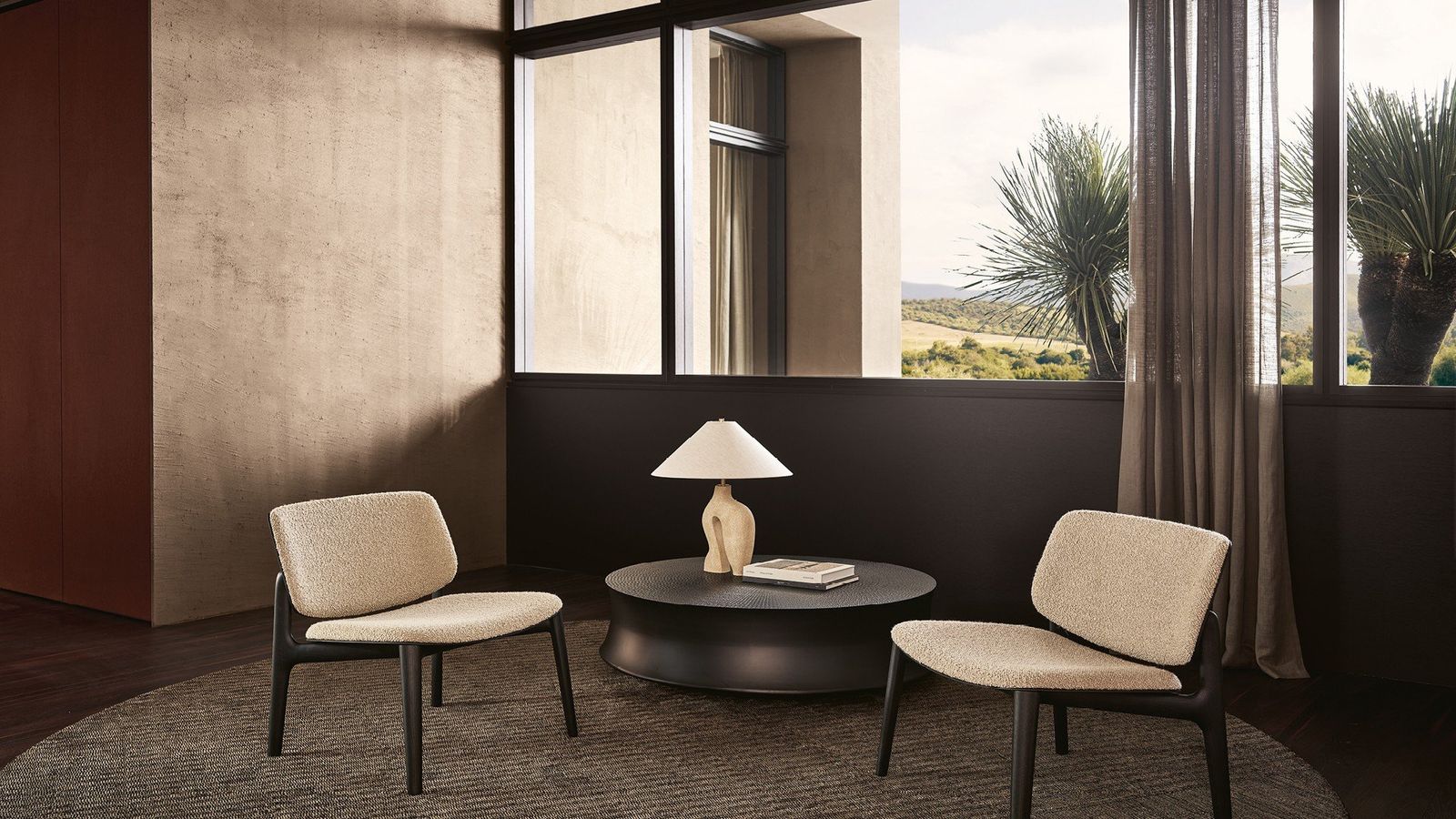 Poliform Кресло Curve Agadir 01 Sabbia от Poliform — в интерьере