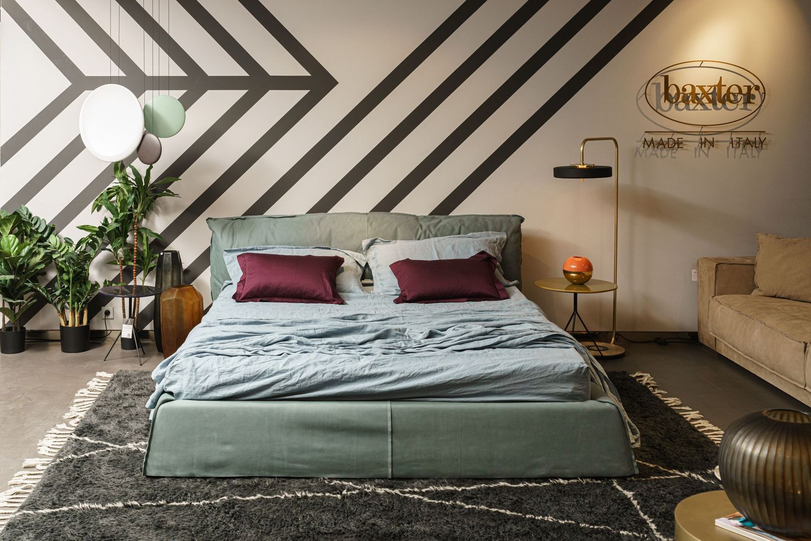 Baxter Кровать Paris Slim Kashmir Sucre от Baxter — в интерьере