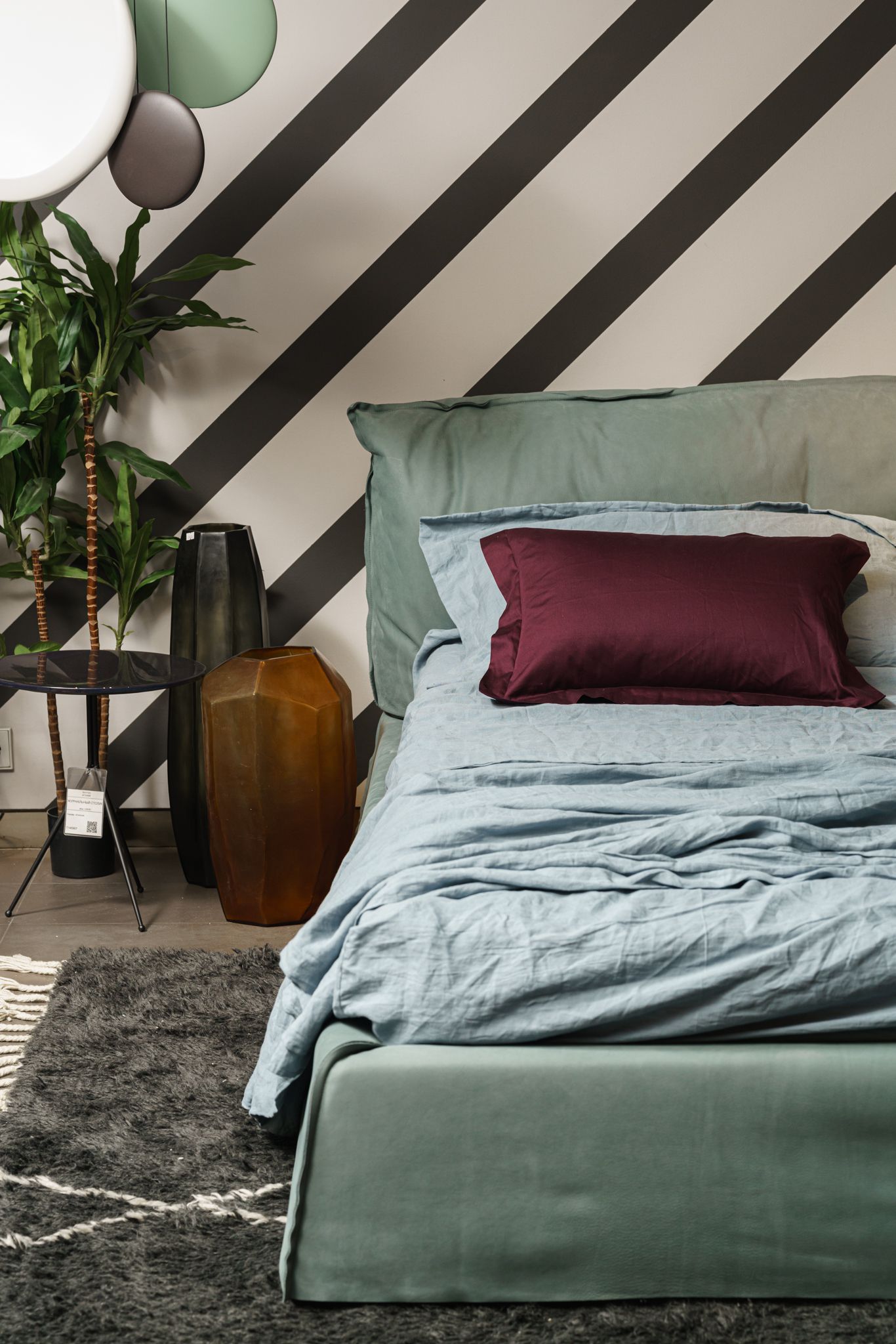 Baxter Кровать Paris Slim Kashmir Sucre от Baxter — в интерьере