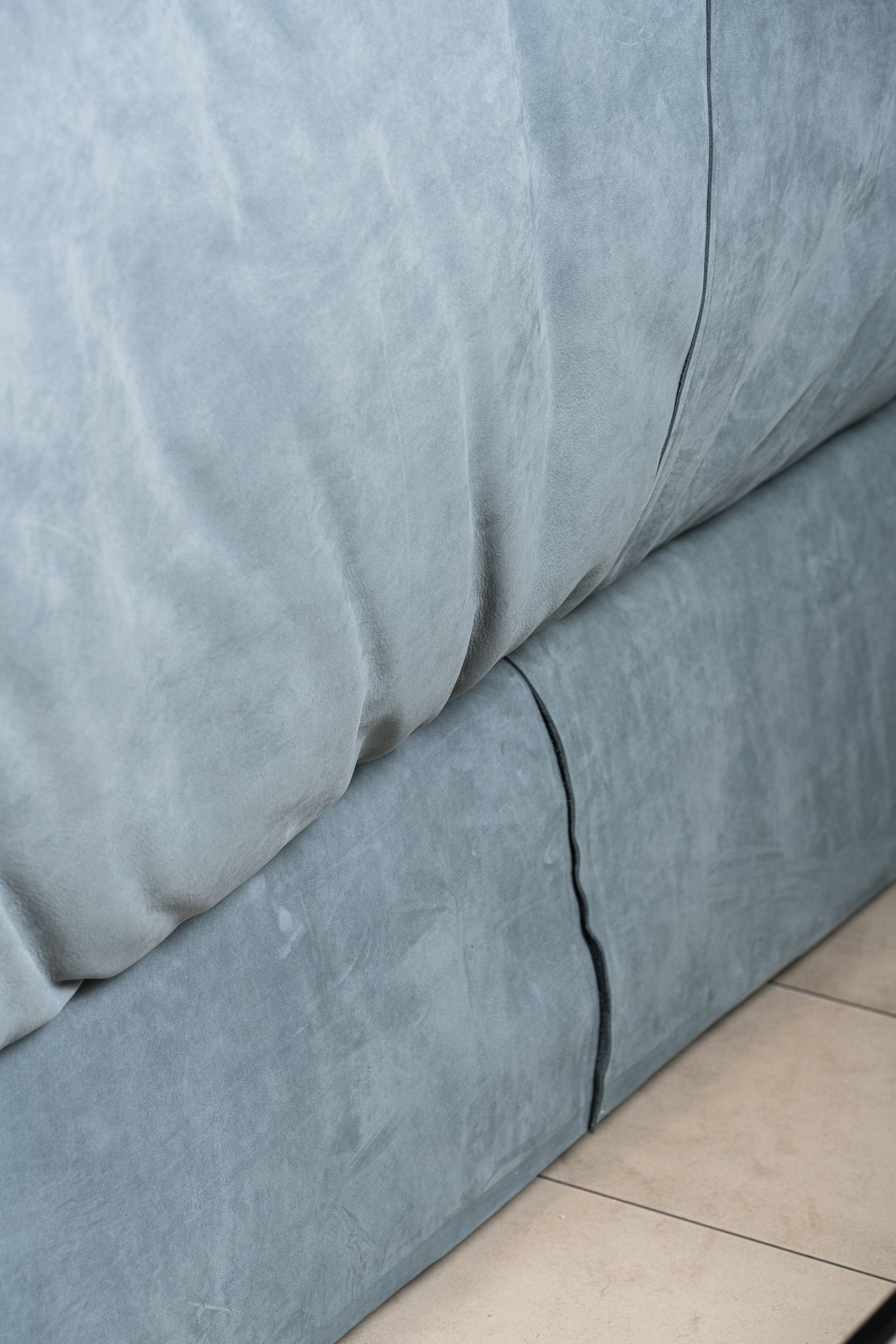 Baxter Кровать Paris Slim Kashmir Sucre от Baxter — в интерьере