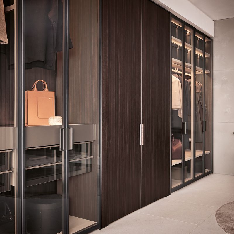 Poliform Межкомнатные двери Senzafine Plus Glass от Poliform — в интерьере