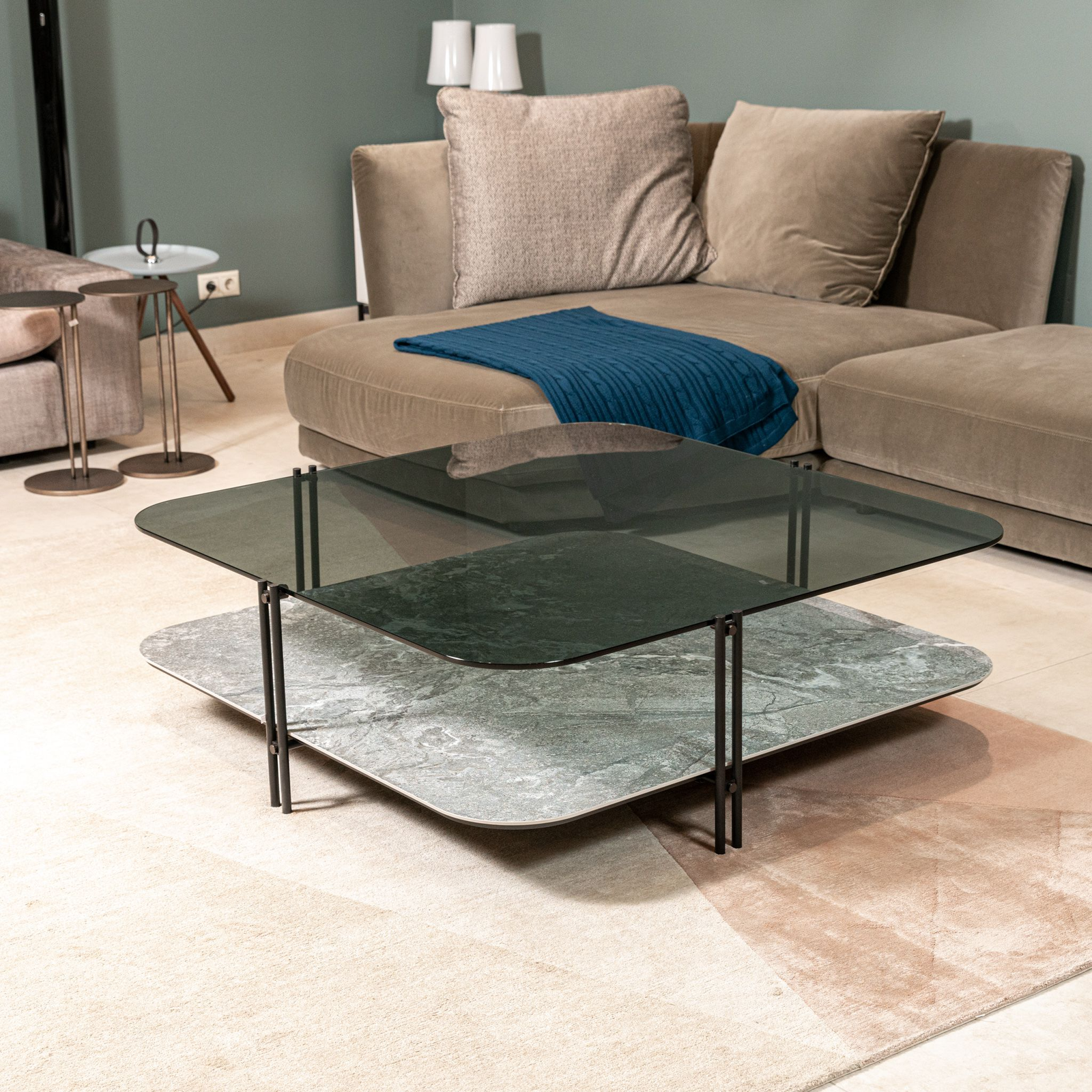 Cattelan Italia Журнальный столик Biplane Square от Cattelan Italia — в интерьере