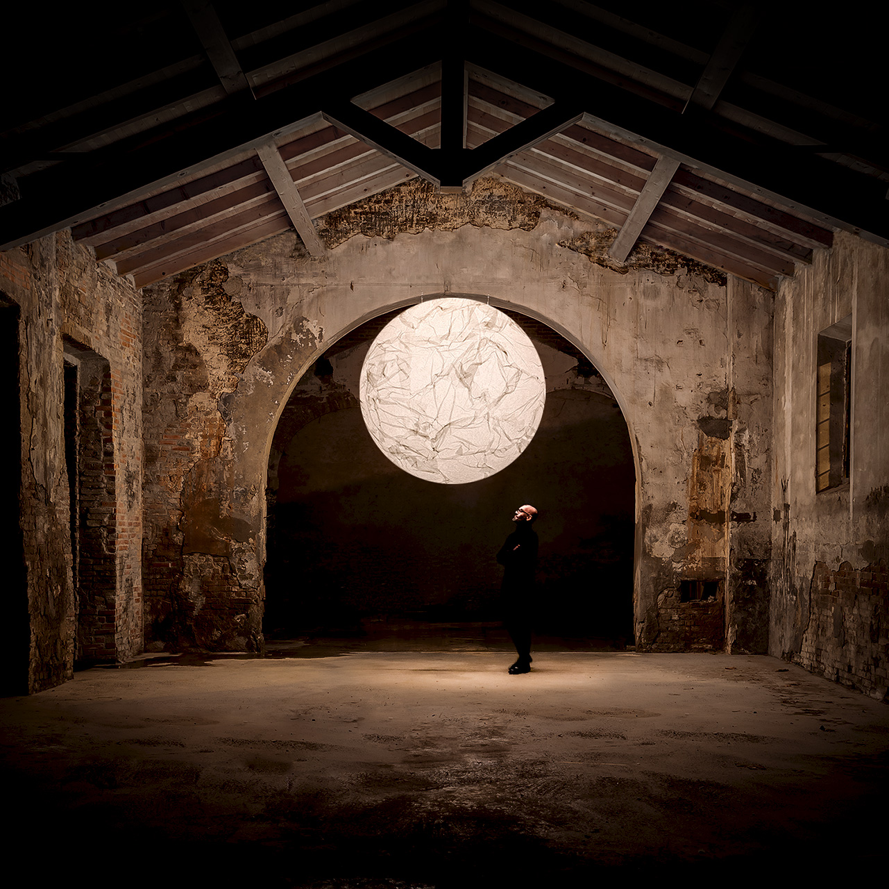 Davide Groppi Подвесной светильник Moon 60 от Davide Groppi — в интерьере