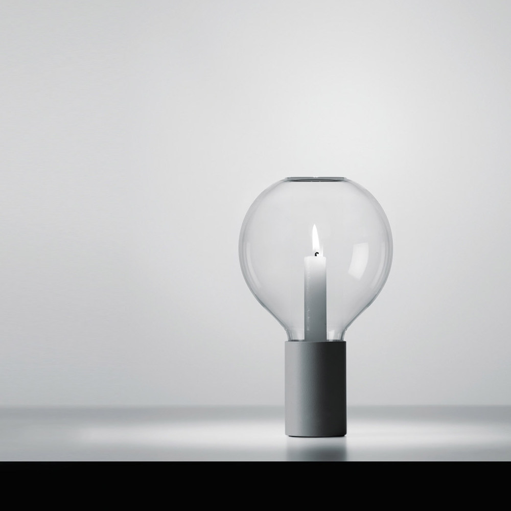 Davide Groppi Настольная лампа Llight my fire от Davide Groppi — в интерьере