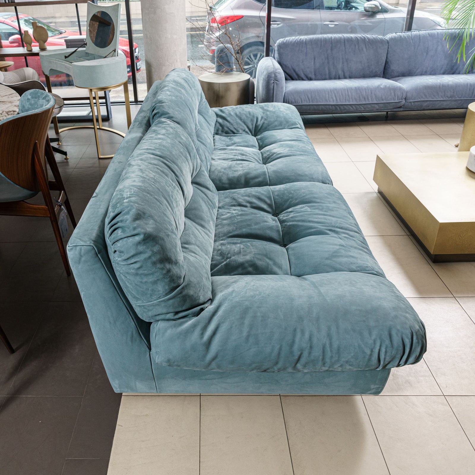Baxter Диван двухместный Milano Kashmir Sucre cat.A от Baxter — в интерьере