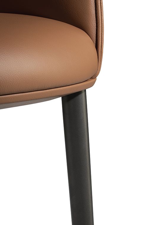 Poltrona Frau Стул Archibald Metal Base от Poltrona Frau — в интерьере