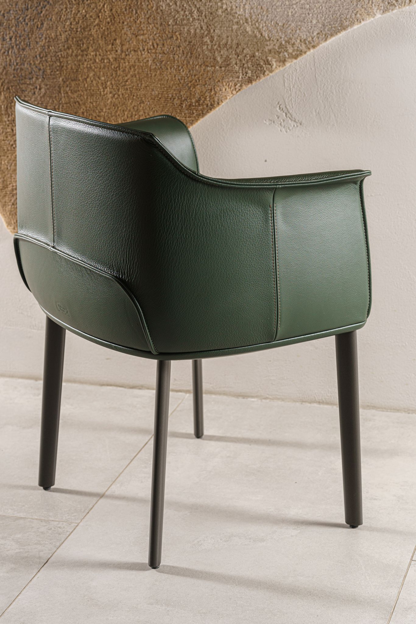 Poltrona Frau Стул Archibald Metal Base от Poltrona Frau — в интерьере