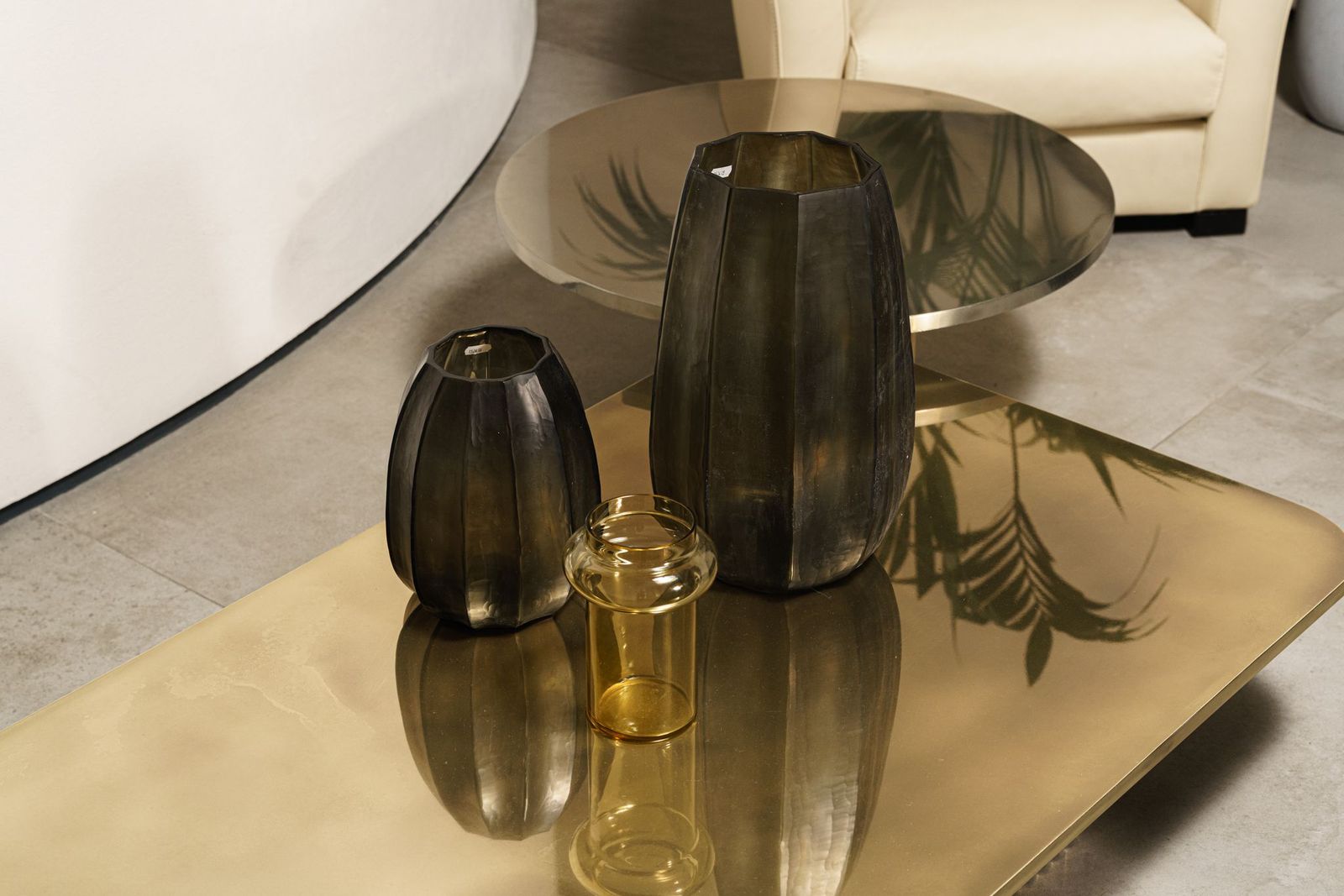 Baxter Журнальный столик Allure Antiqued polished brass 75 от Baxter — в интерьере