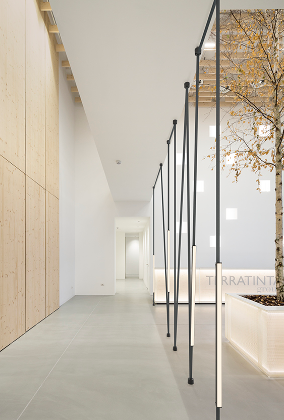 Vibia Подвесной светильник Plusminus Green Cone от Vibia — в интерьере