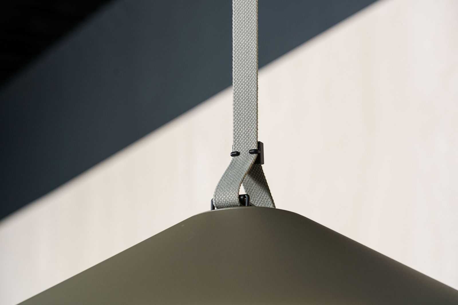 Vibia Подвесной светильник Plusminus Green Cone от Vibia — в интерьере