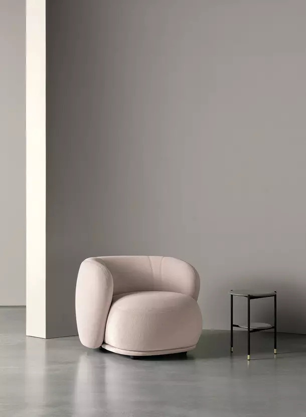 Meridiani Кресло Rene от Meridiani — в интерьере