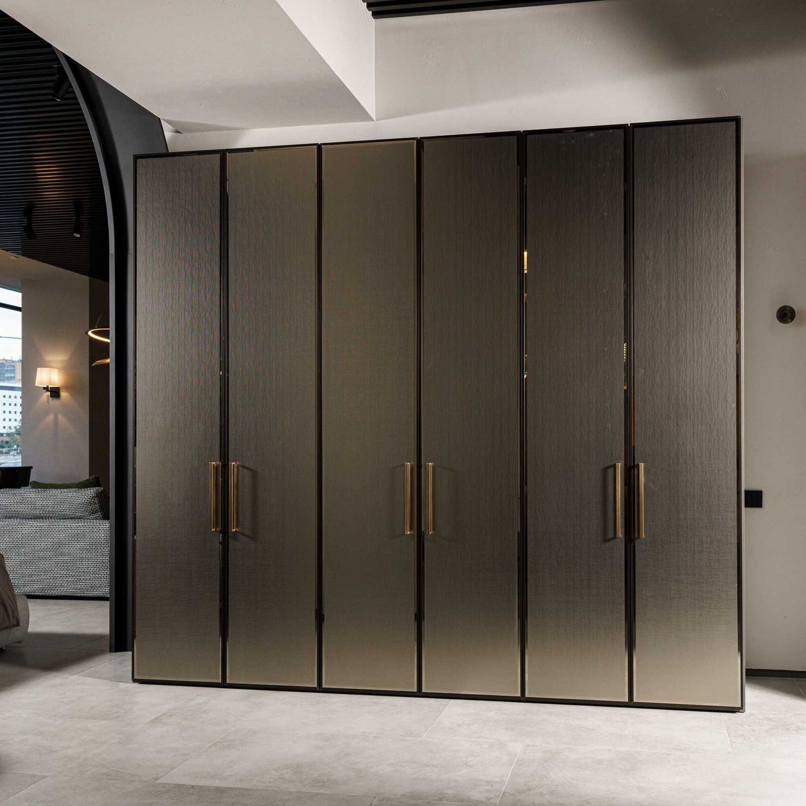 Flou Шкаф Guardaroba Private Dark от Flou — в интерьере