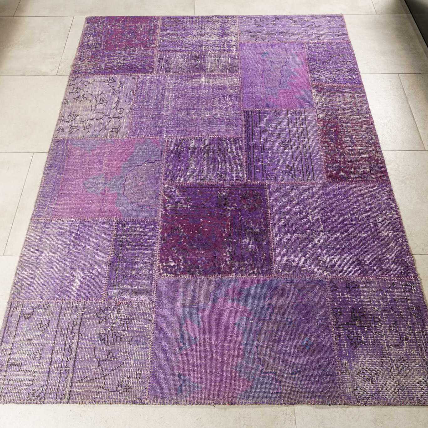 Flou Ковер Ковер Patchwork Purple от Subasi от Flou — в интерьере