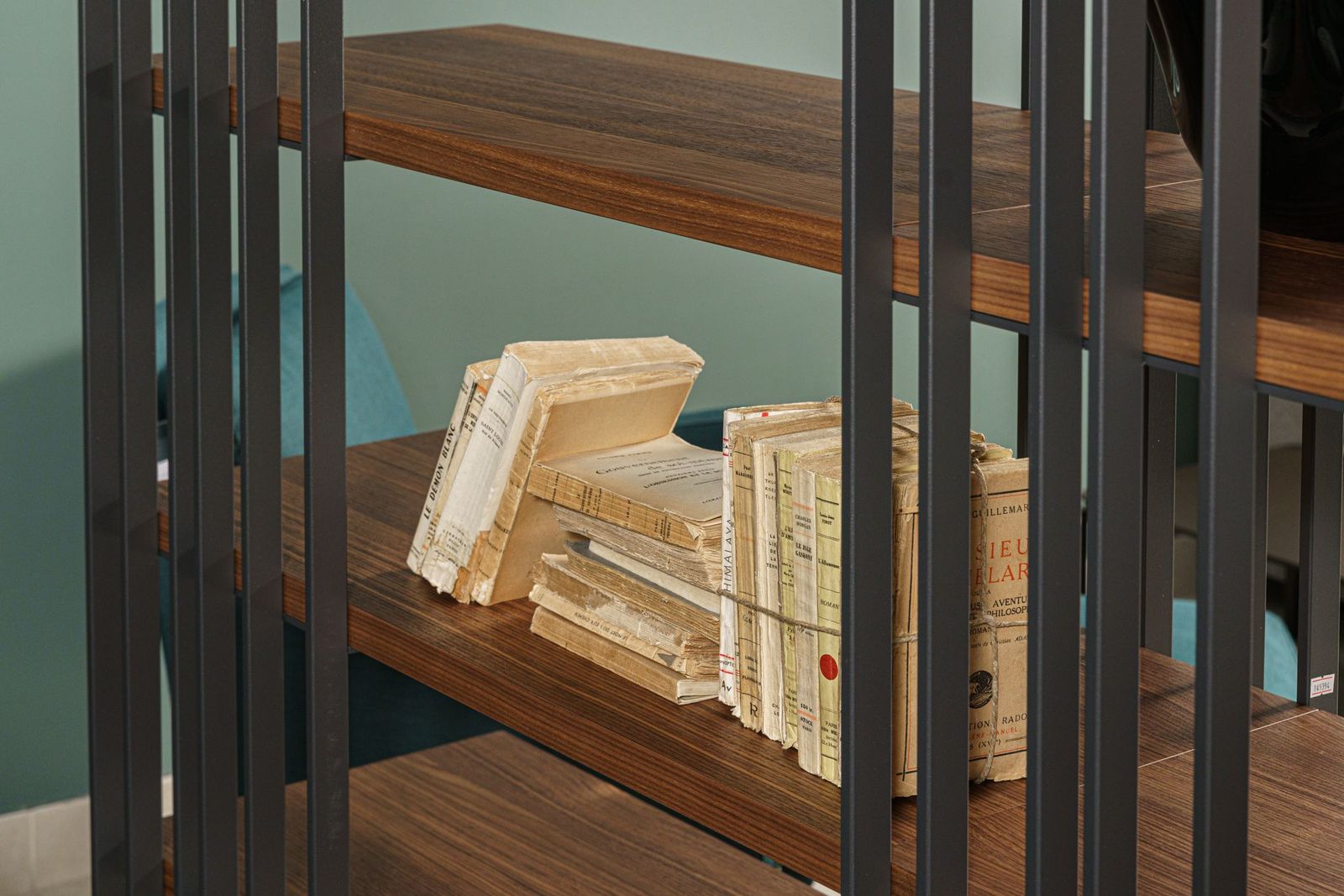 Cattelan Italia Стеллаж Arsenal Canaletto Walnut от Cattelan Italia — в интерьере
