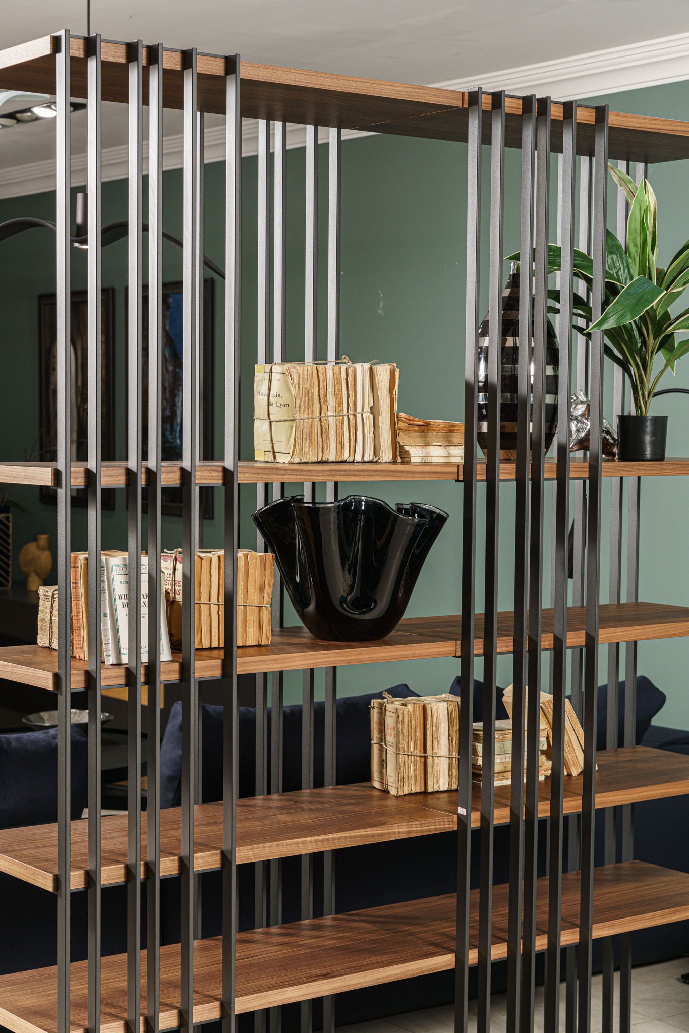 Cattelan Italia Стеллаж Arsenal Canaletto Walnut от Cattelan Italia — в интерьере