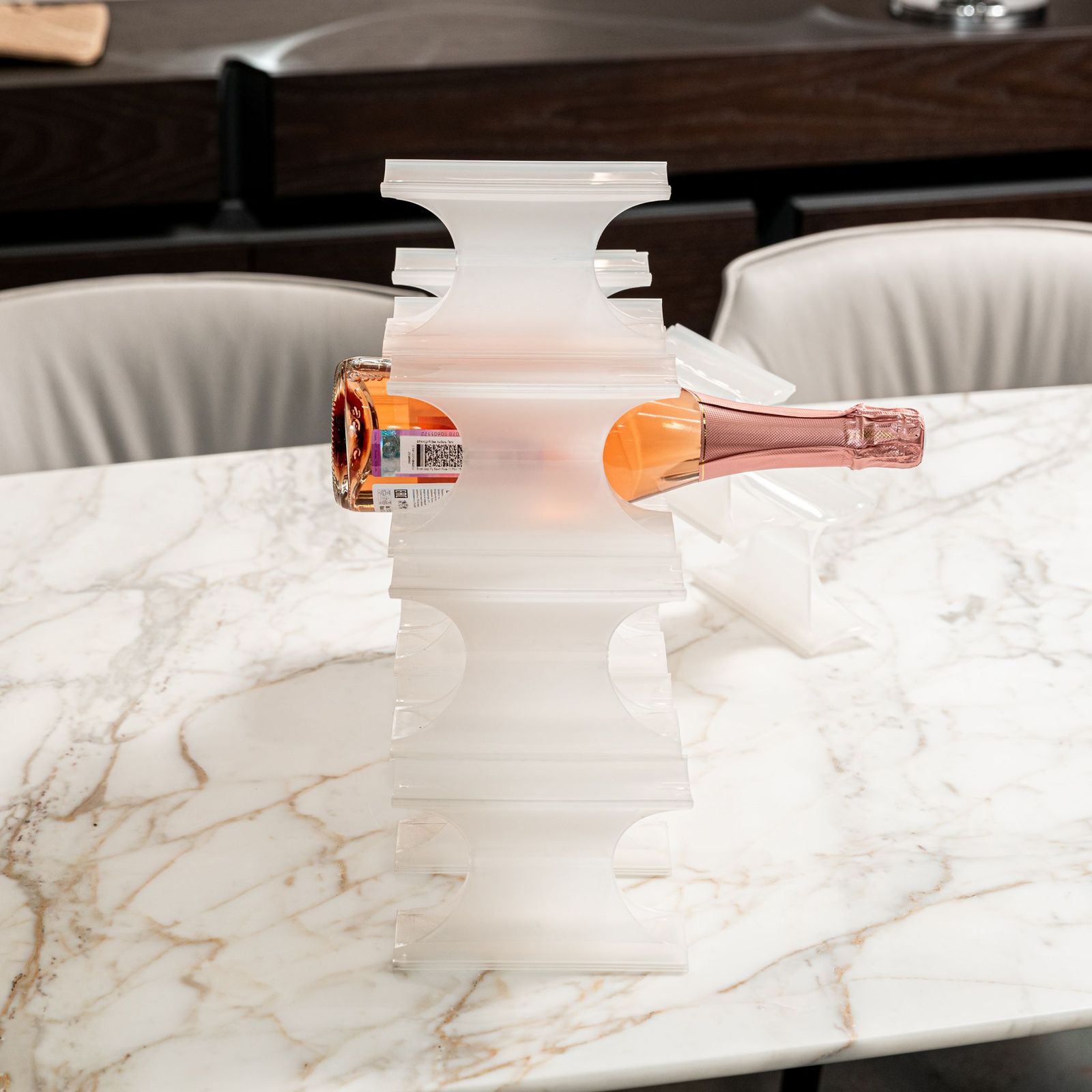 Kartell Бутылочница Infinity от Kartell — в интерьере