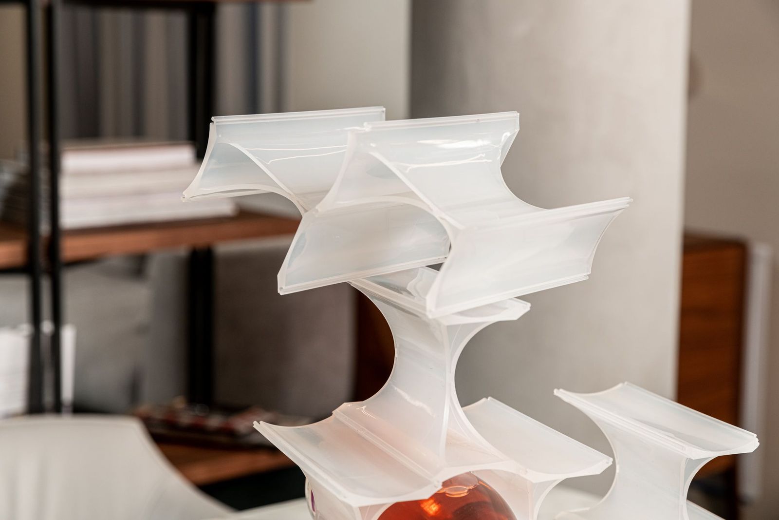 Kartell Бутылочница Infinity от Kartell — в интерьере