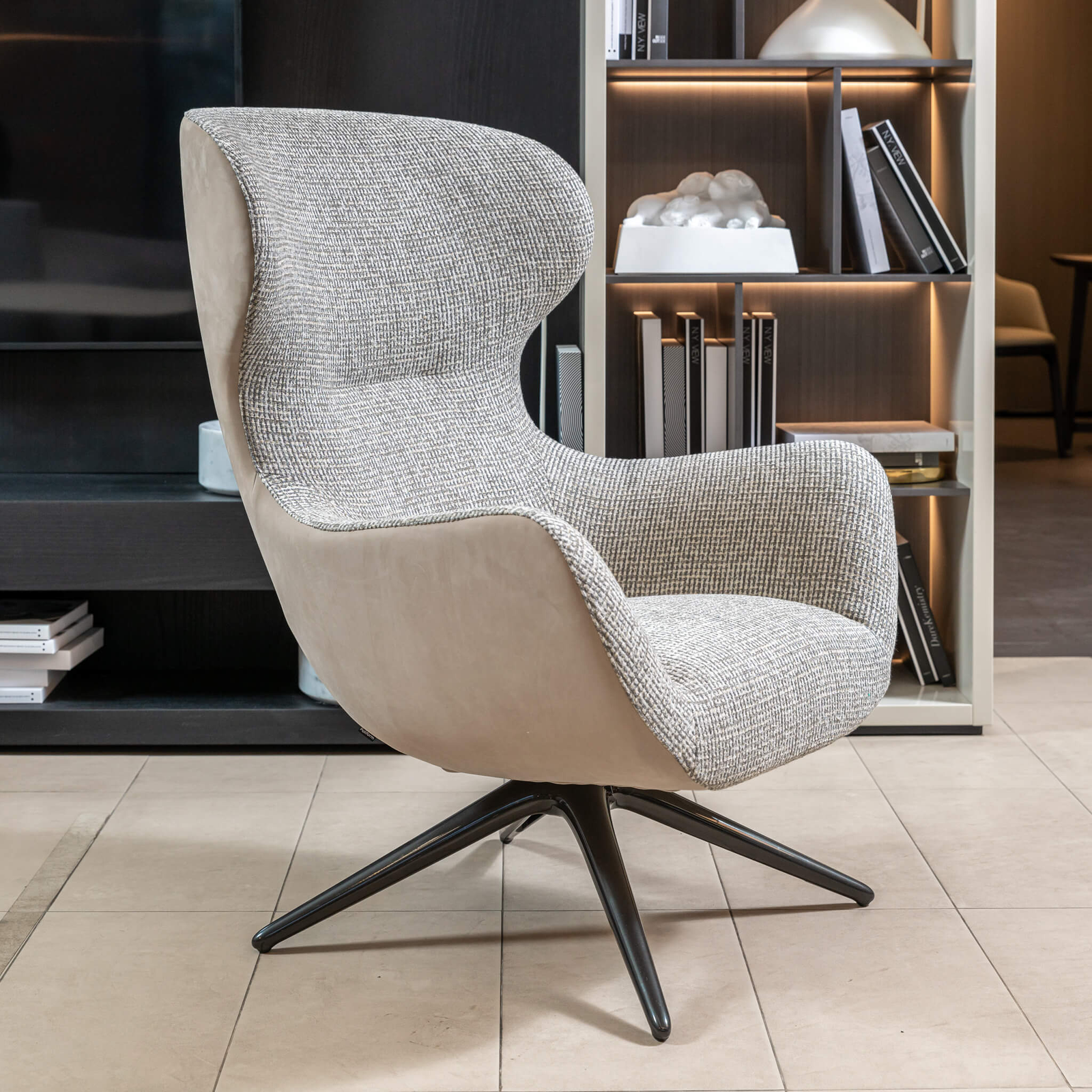Poliform Кресло Mad Joker swivel от Poliform — в интерьере