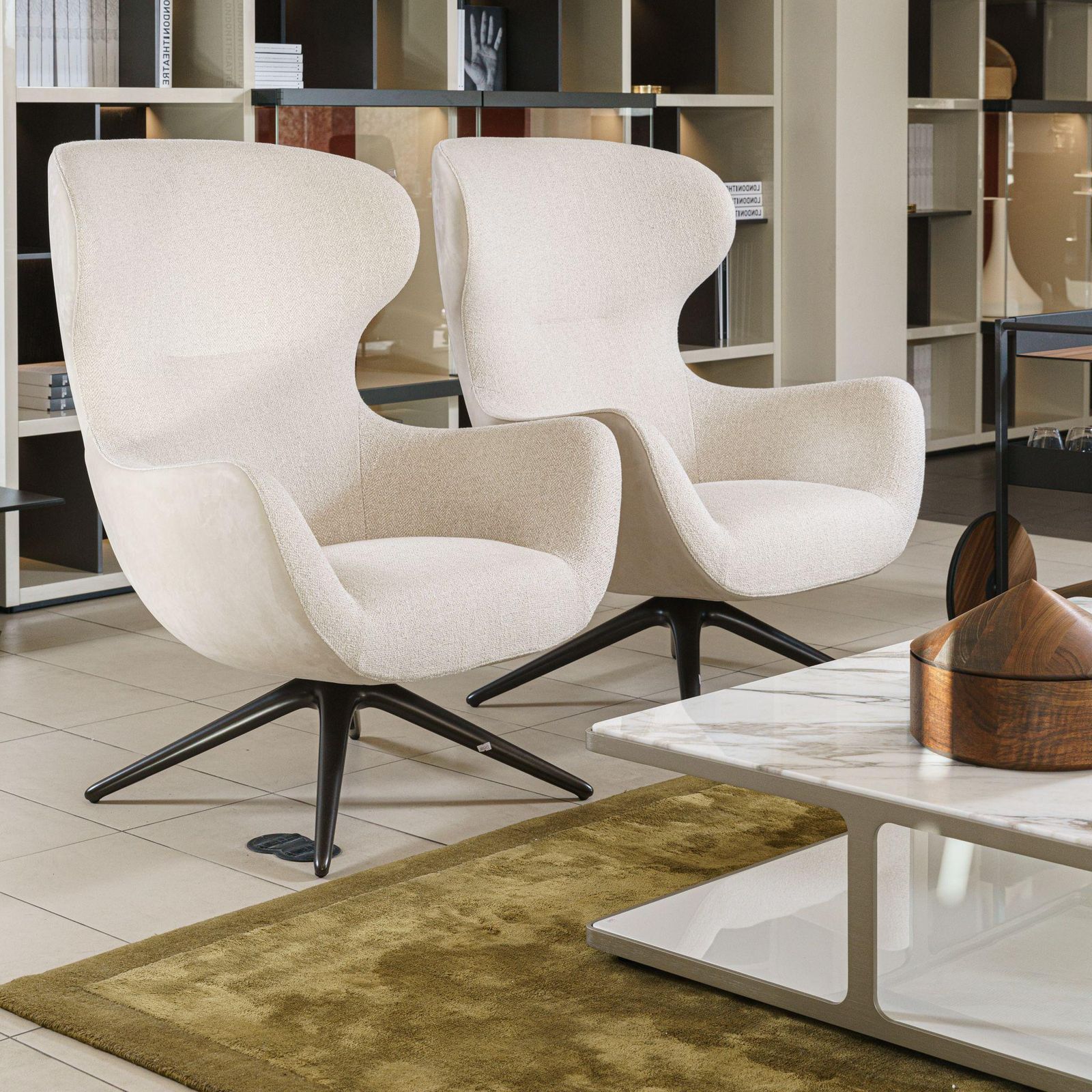 Poliform Кресло Mad Joker swivel от Poliform — в интерьере
