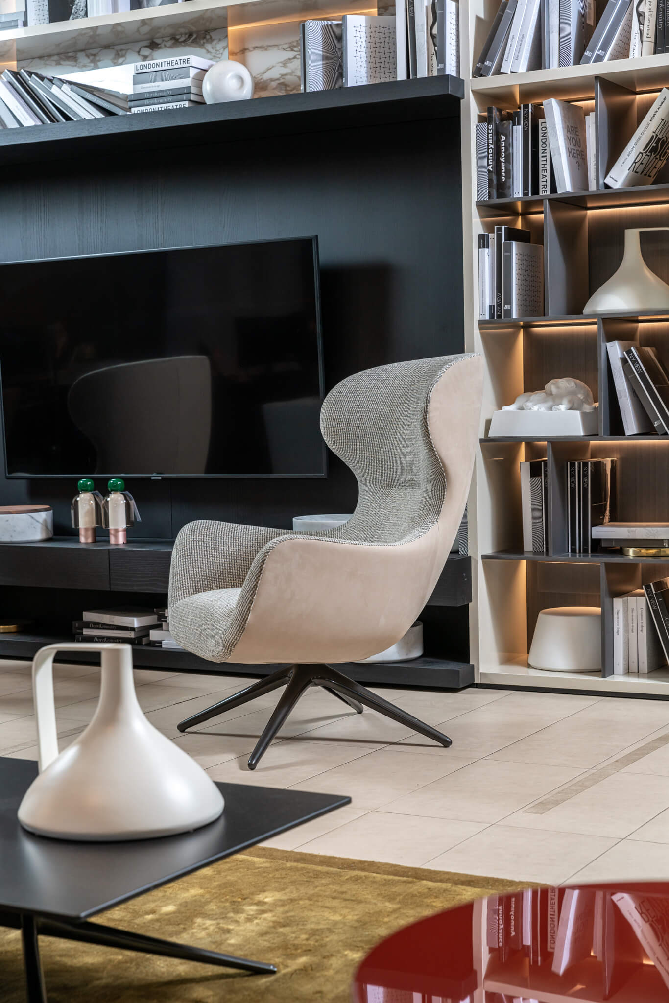 Poliform Кресло Mad Joker swivel от Poliform — в интерьере